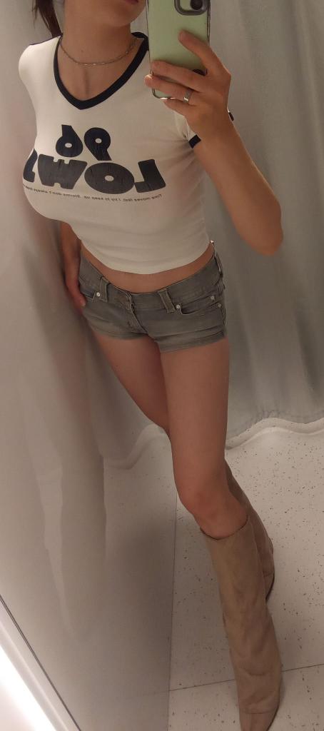 672582909: Chica busca chico en Alicante