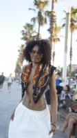 657356510: Chica busca chico en Barcelona