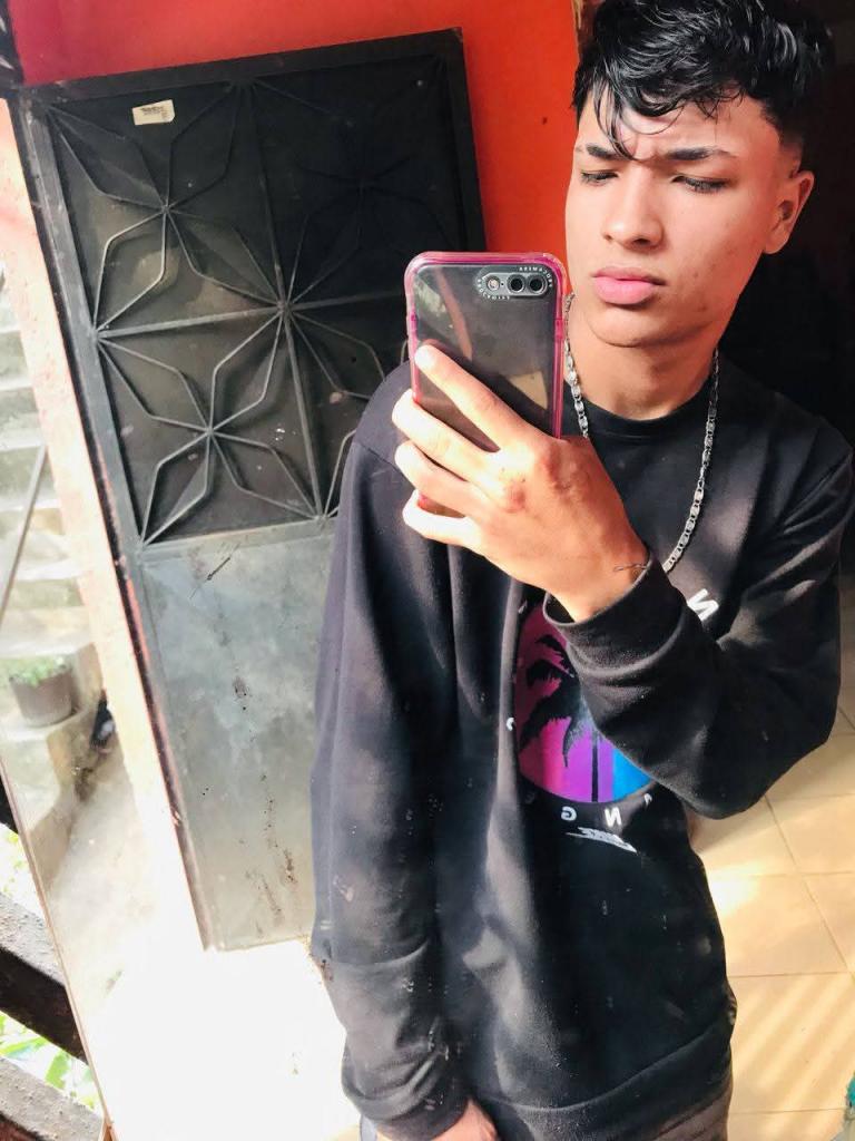 Chico busca chica en Tenerife: 