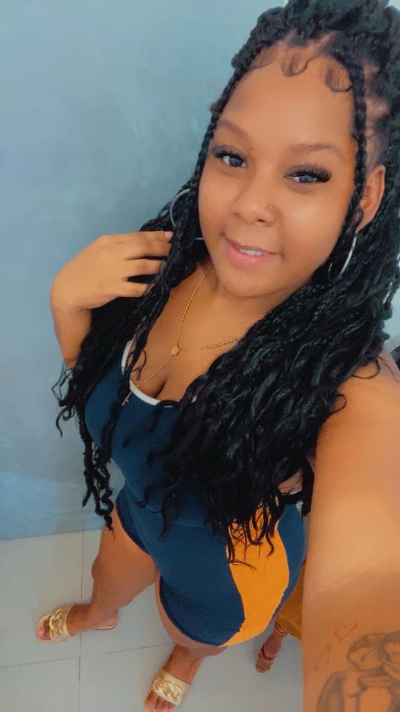 614232875: Chica busca chico en Murcia