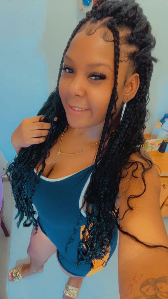 614232875: Chica busca chico en Murcia