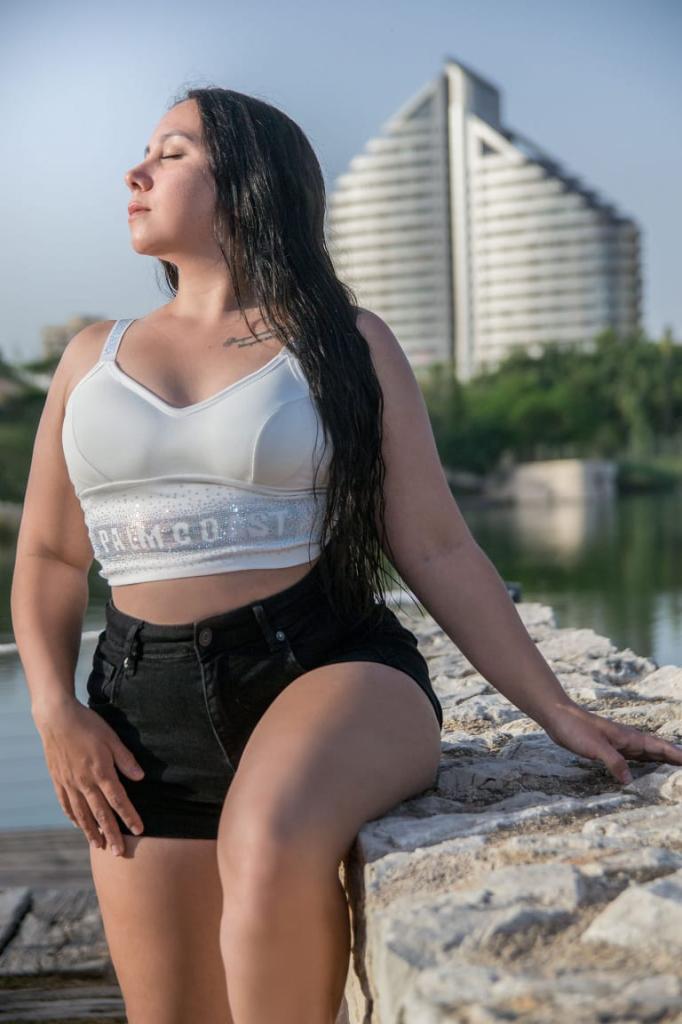 641207228: Chica busca chico en Zaragoza