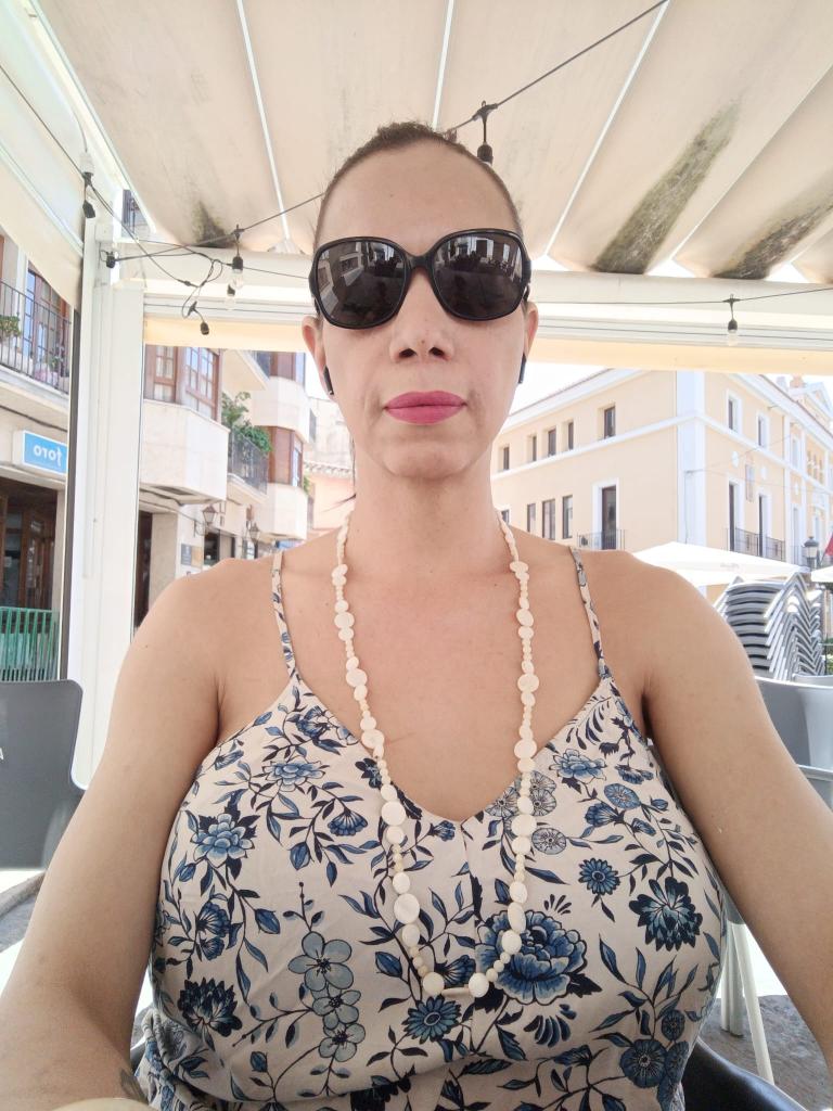 624713224: Transexual en Valencia