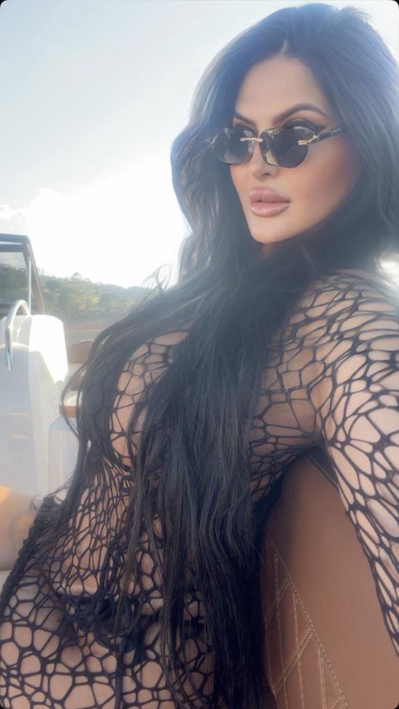 Chica busca chico en Granada: 