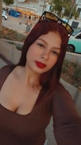 667891530: Chica busca chico en Gerona