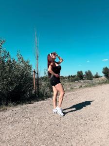 634499087: Chica busca chico en Madrid