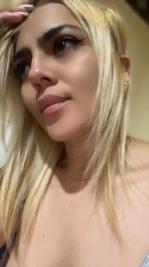 603757100: Chica busca chico en Barcelona