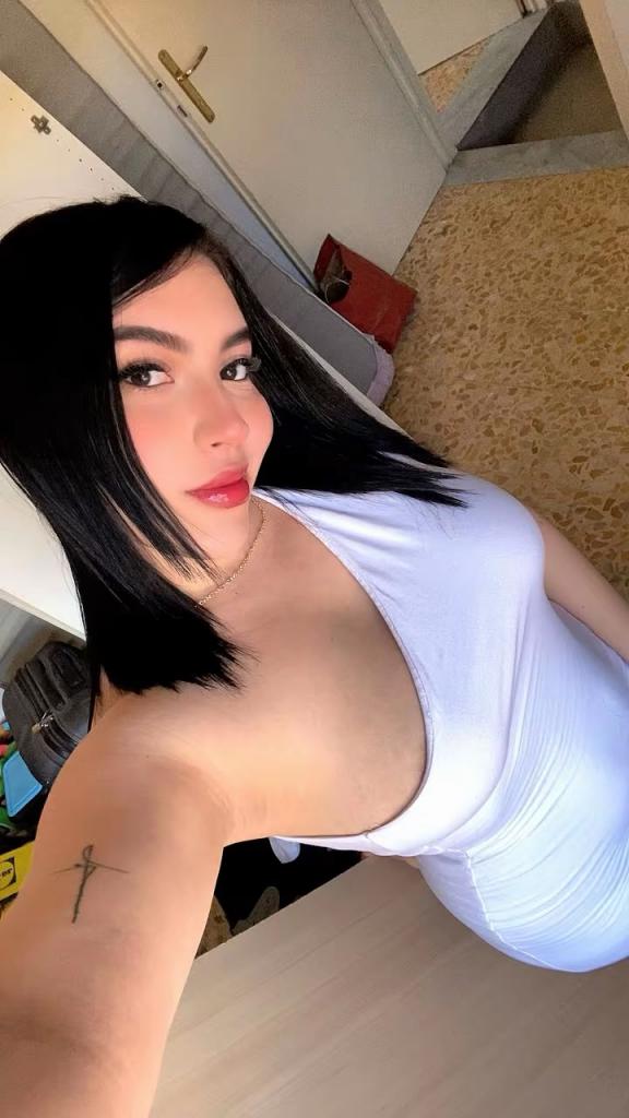 603445348: Chica busca chico en Lérida