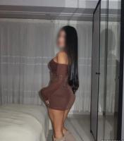 744795934: Chica busca chico en Sevilla
