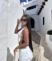 744795934: Chica busca chico en Sevilla