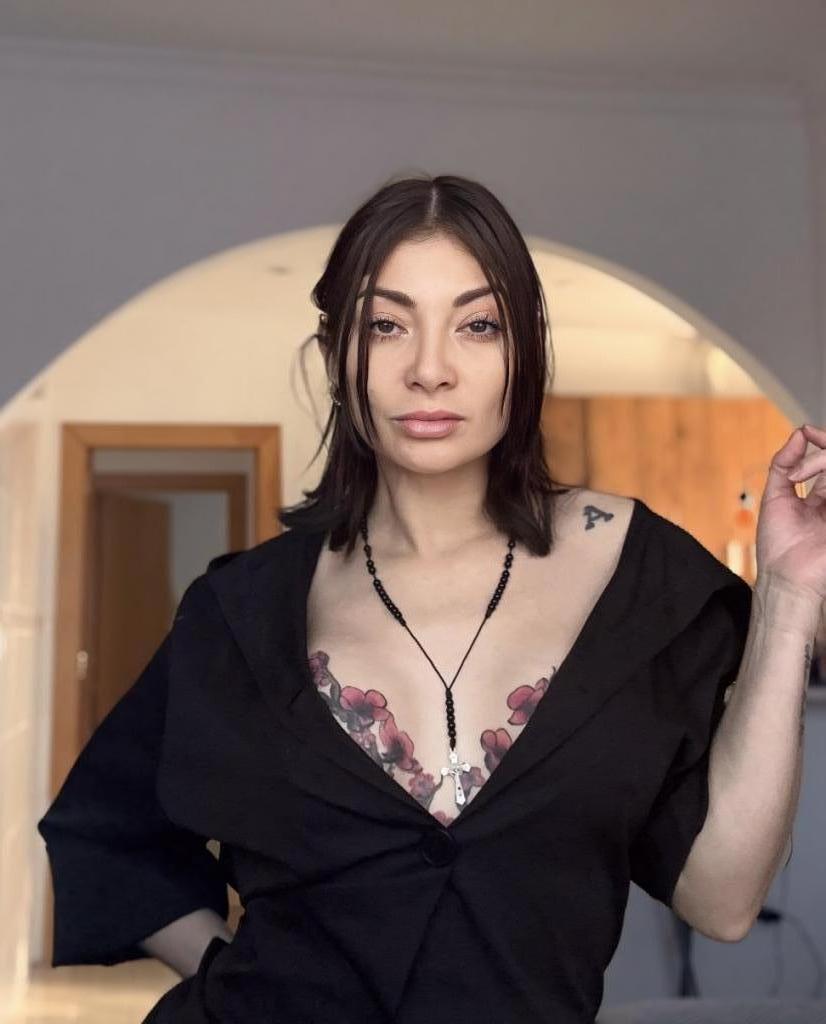 Chica busca chico en Almería: 