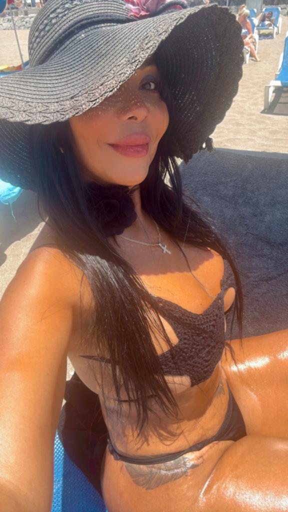 Chica busca chico en Tenerife: 