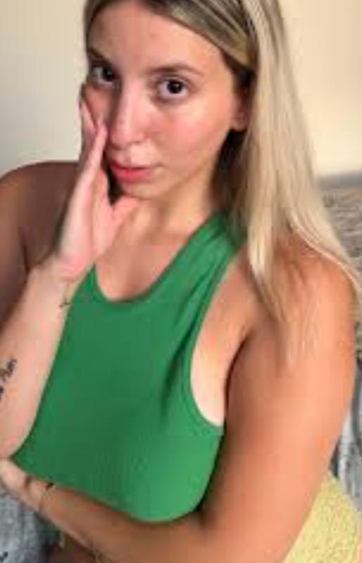 691814286: Chica busca chico en Alicante