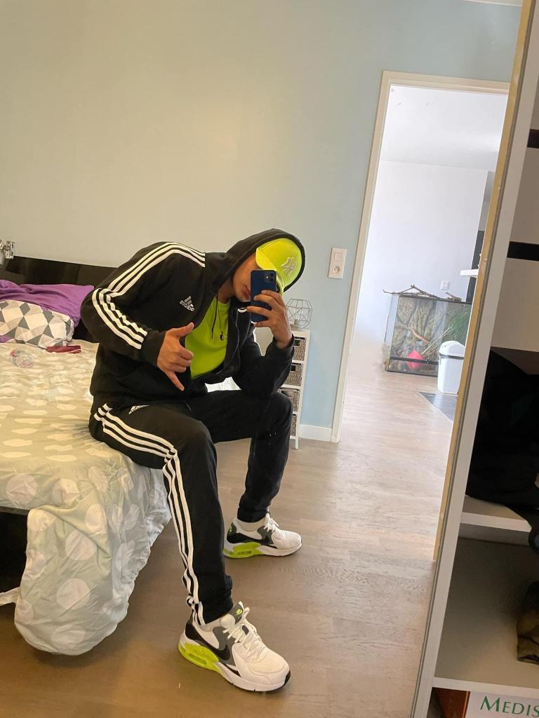 Chico busca chica en Alicante: 