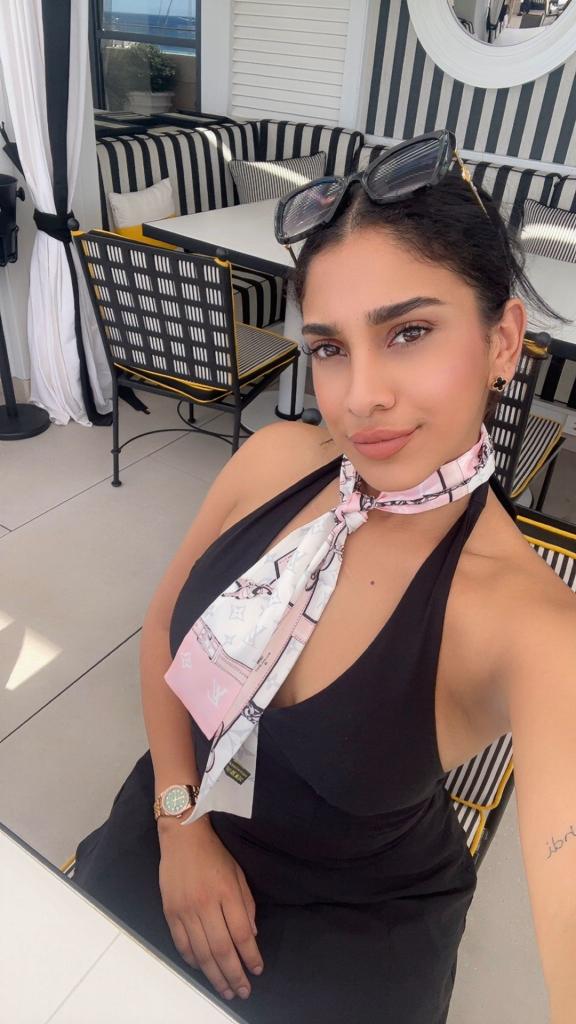 Chica busca chico en Málaga: Chica busca chico