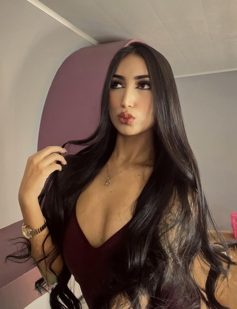 Chica busca chico en Cantabria: 