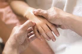 612516934: Chica busca chico en Sevilla