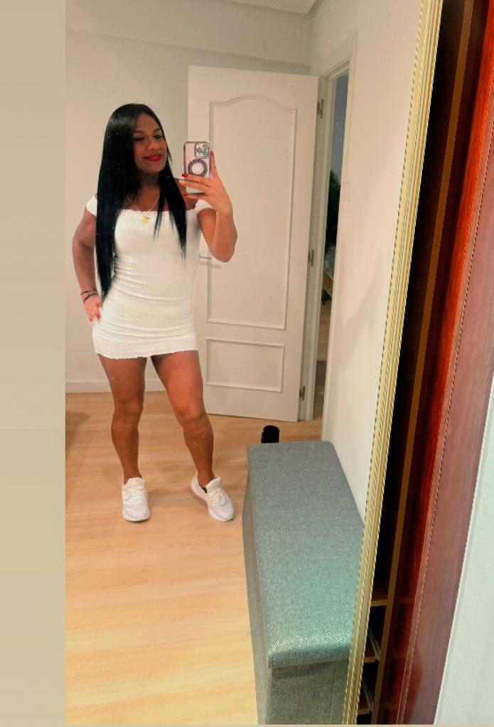 647265209: Travesti en Vizcaya