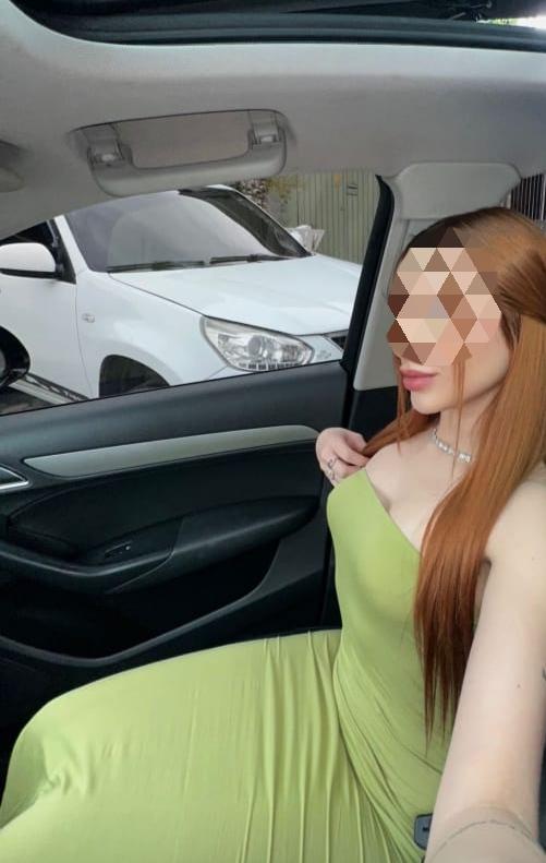 Chica busca chico en Sevilla: 