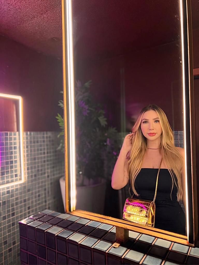 Chica busca chico en Gerona: 