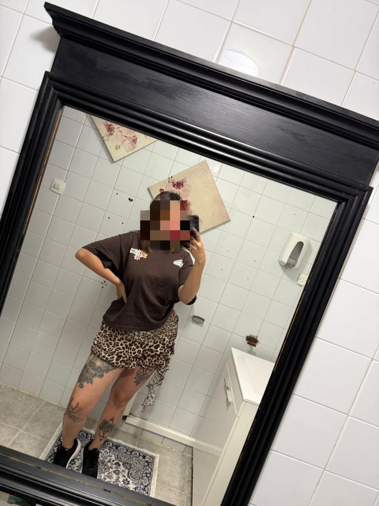 Chica busca chico en Sevilla: 