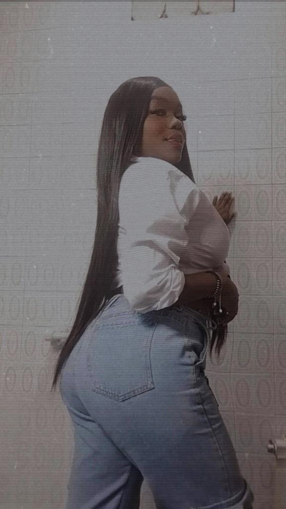 Chica busca chico en Pontevedra: 