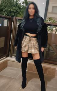 674058433: Chica busca chico en Granada