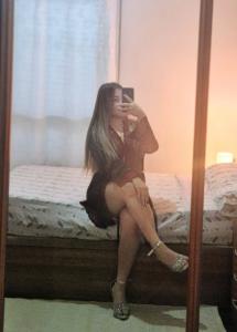 611330723: Chica busca chico en La Coruña