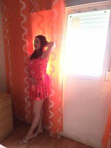 663518177: Chica busca chico en Valencia