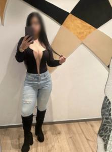 643679026: Chica busca chico en Cáceres
