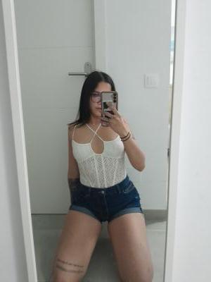 685809182: Chica busca chico en Zaragoza