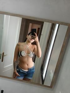 685809182: Chica busca chico en Zaragoza