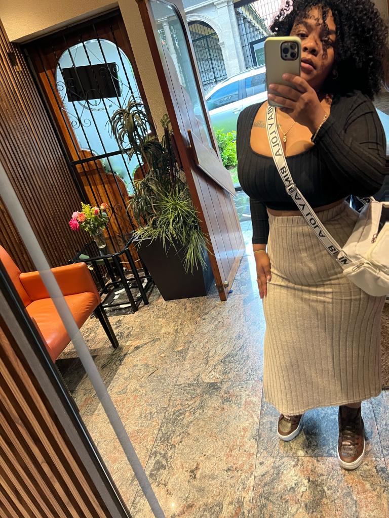 632894979: Chica busca chico en Murcia