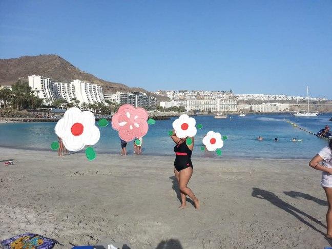 645057252: Chica busca chico en Cantabria