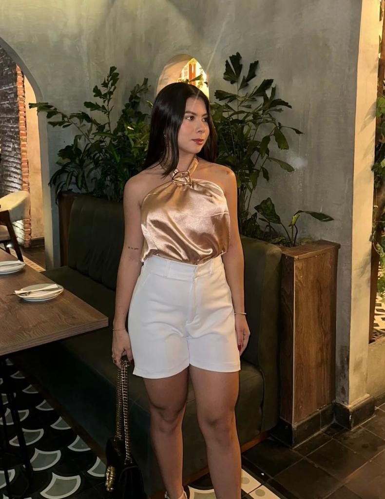 Chica busca chico en Tenerife: 