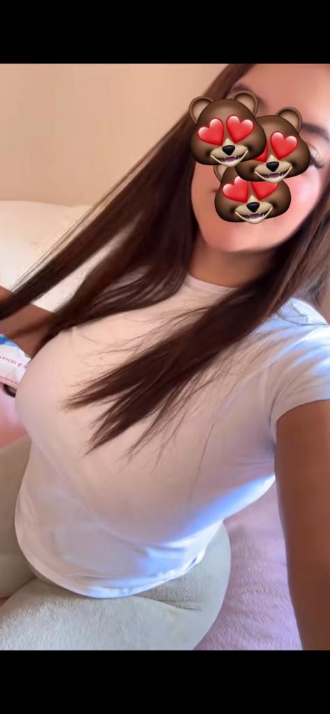 Chica busca chico en Granada: 