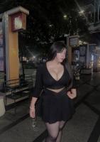 613374291: Chica busca chico en Barcelona