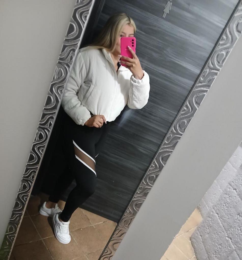 Chica busca chico en Barcelona: 