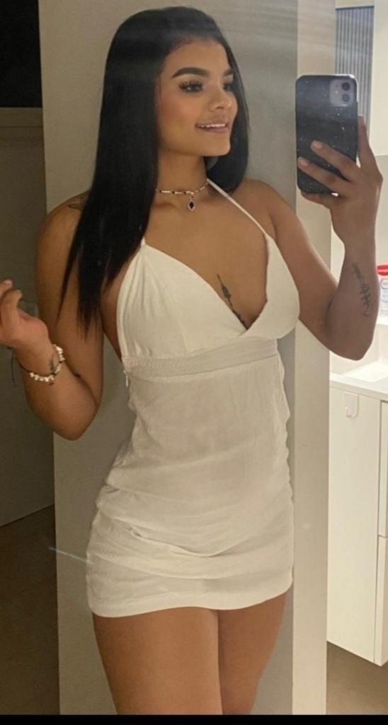 Chica busca chico en Pontevedra: Chica busca chico