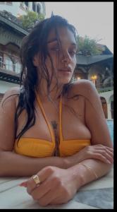 Chica busca chico en Ibiza: 