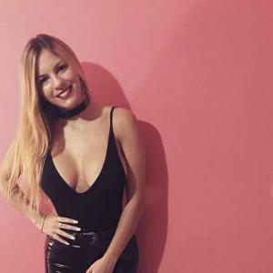 Chica busca chico en Alicante: 
