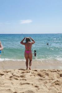 Chica busca chico en Barcelona: 