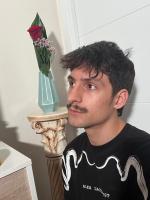 643341387: Chico busca chica en Madrid