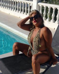 Chica busca chico en Sevilla: 