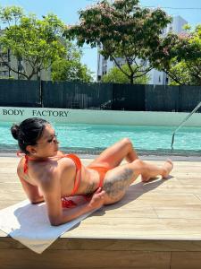 627690164: Transexual en Barcelona