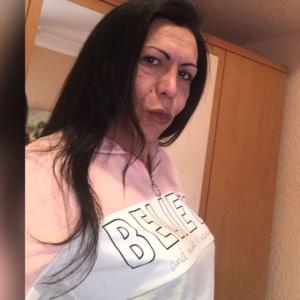 Chica busca chico en Asturias: 
