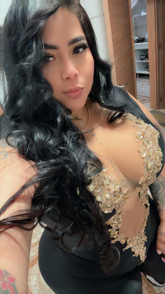Chica busca chico en Almería: 