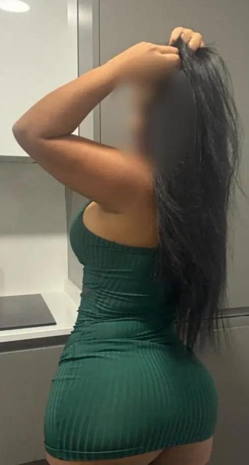 Chica busca chico en Cádiz: 