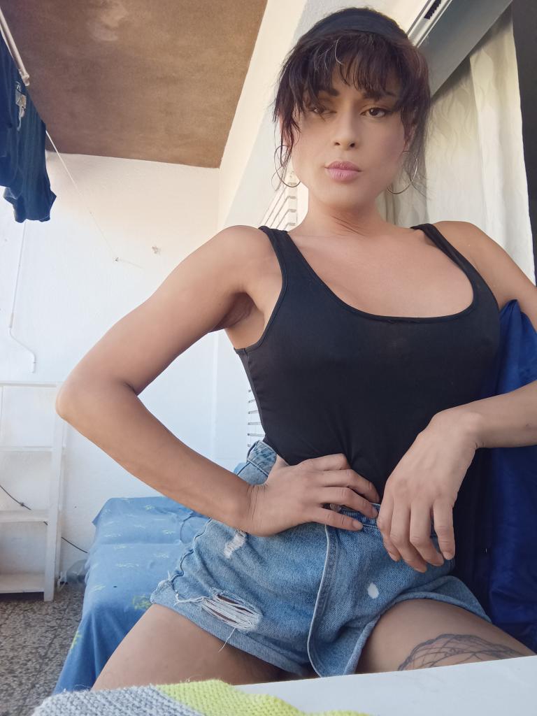 638732439: Travesti en Alicante