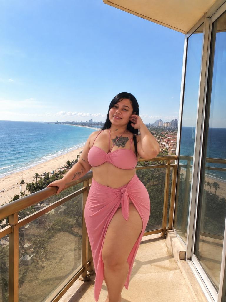 Chica busca chico en Tenerife: 